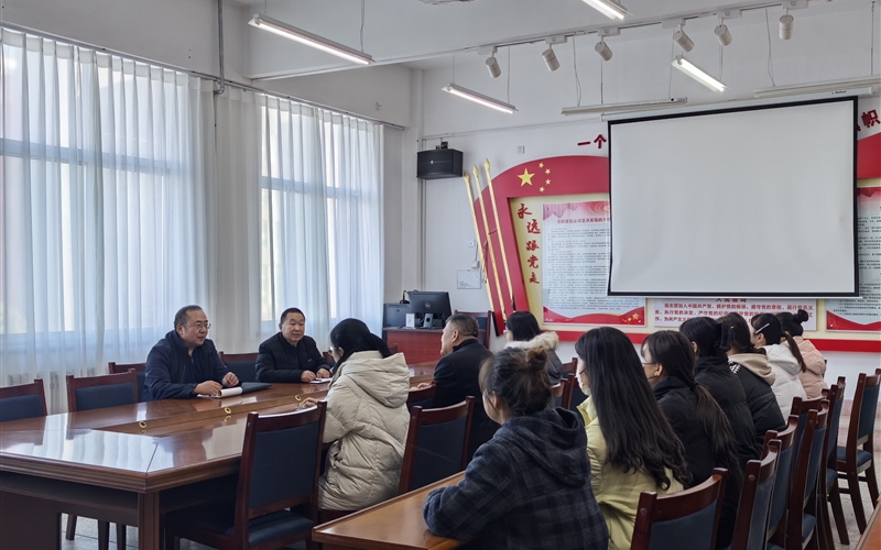 河西學(xué)院馬克思主義學(xué)院院長(zhǎng)顧文兵來我校調(diào)研交流