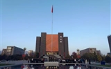 信息技術(shù)學院舉行升國旗儀式