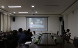行政第二黨支部組織觀看“以折達(dá)公路問題為案例”警示片，努力推進(jìn)作風(fēng)建設(shè)年教育活動(dòng)